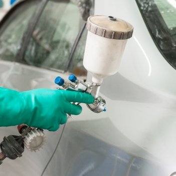 lakiernik samochodowy Warszawa, lakiernictwo